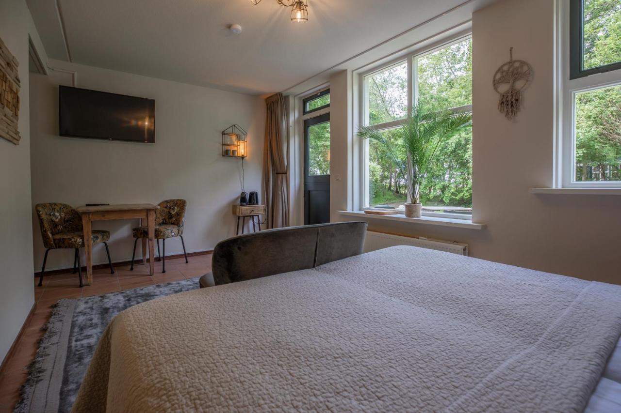 Bed & Bos De 14 Sterren Hotel Den Burg Kültér fotó